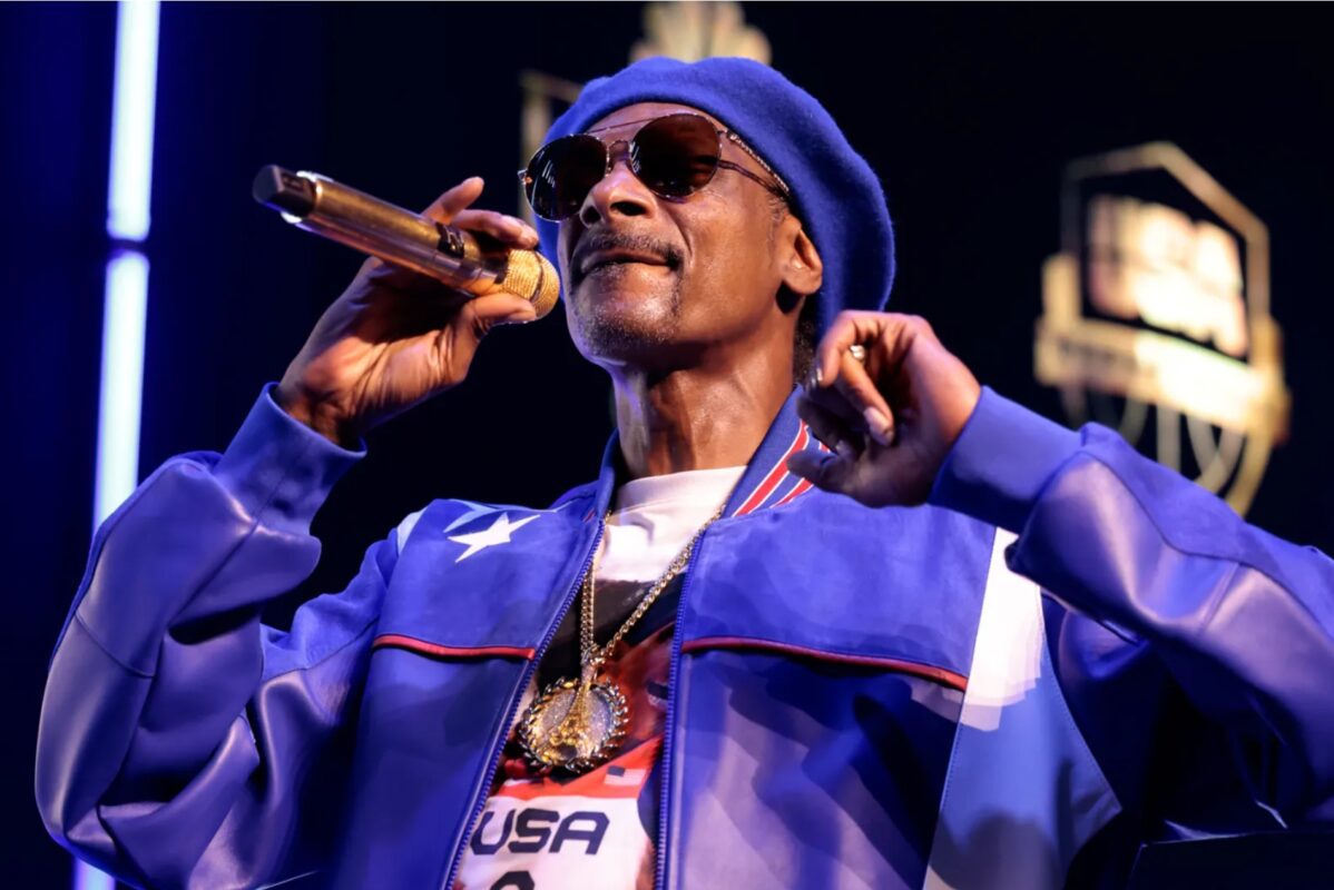 Snoop Dogg Performing At The Team USA Olympics.