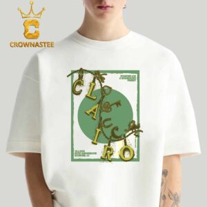 Clairo Standford CA 2024 Frost Amphitheater On October 6th Classic T-Shirt