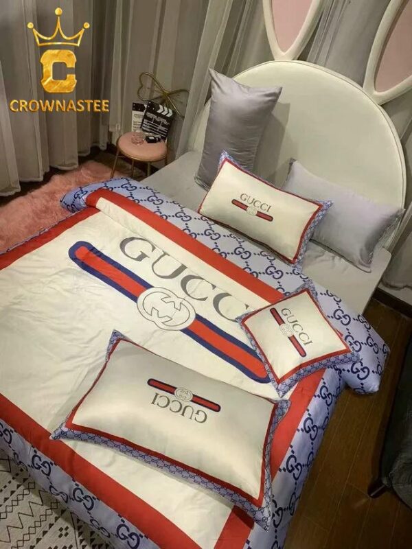 Best Gucci White Violet Luxury Brand Premium Bedding Set Bedspread Duvet Cover Set Home Decor