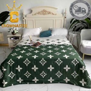 Louis Vuitton Luxury Green Soft Bedding Sets Duvet Cover Bedspread