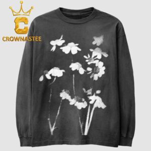 Ariana Grande Petal Blurred Flowers Longsleeve